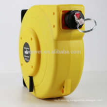 automatic rewinding barrier reel